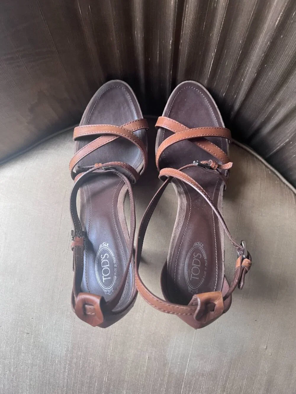 TOD'S Strappy Leather Platform Sandals Size 11 / 41